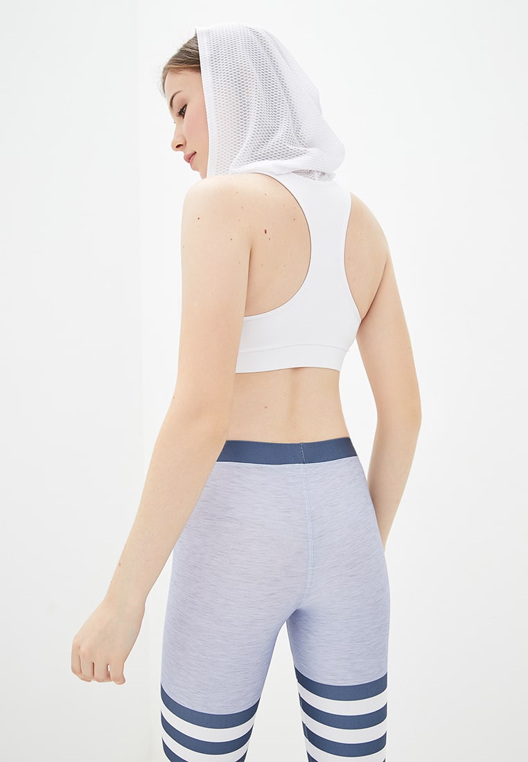 sportivnyy-top-dlya-fitnesa-i-zala-omnia-wear-alba-white-fitlook